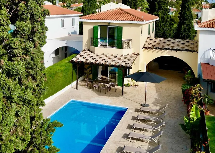 Villa Lorena Protaras